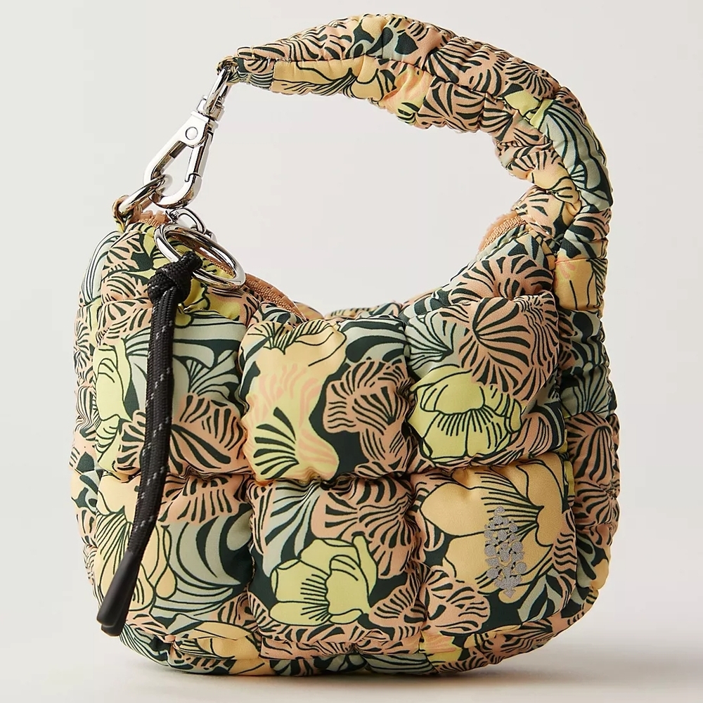 Free People Printed Micro Pouch 🔥PRICE FIRM 🔥